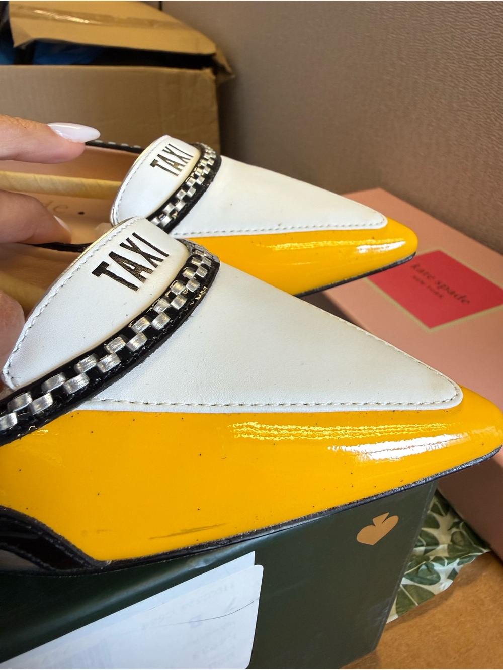 kate spade Two-Tone Yellow and White Pointed Toe Flats with 'TAXI' Detail - Picture 5 of 6